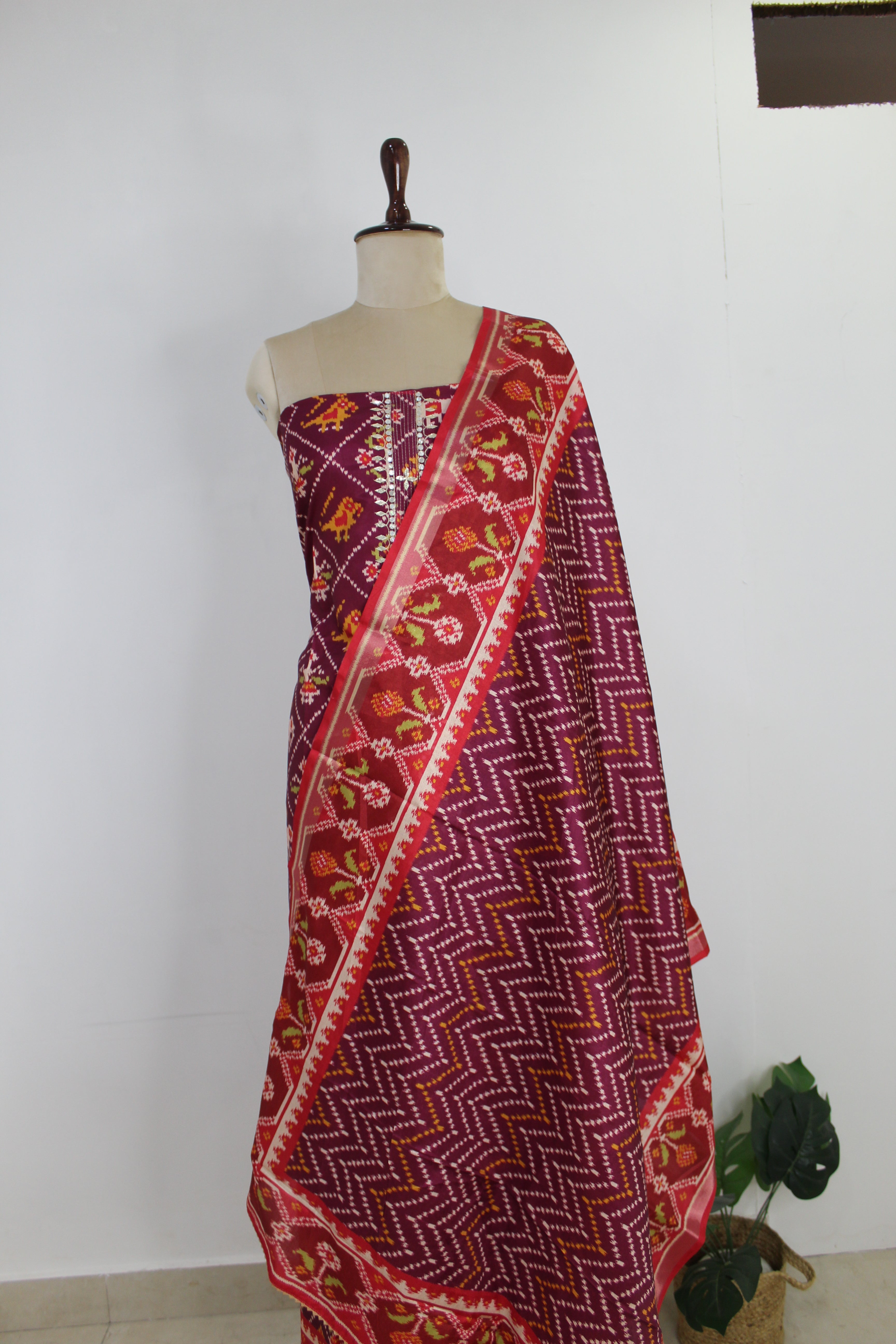 Ikat Print Un-Stitched Suit Fabric