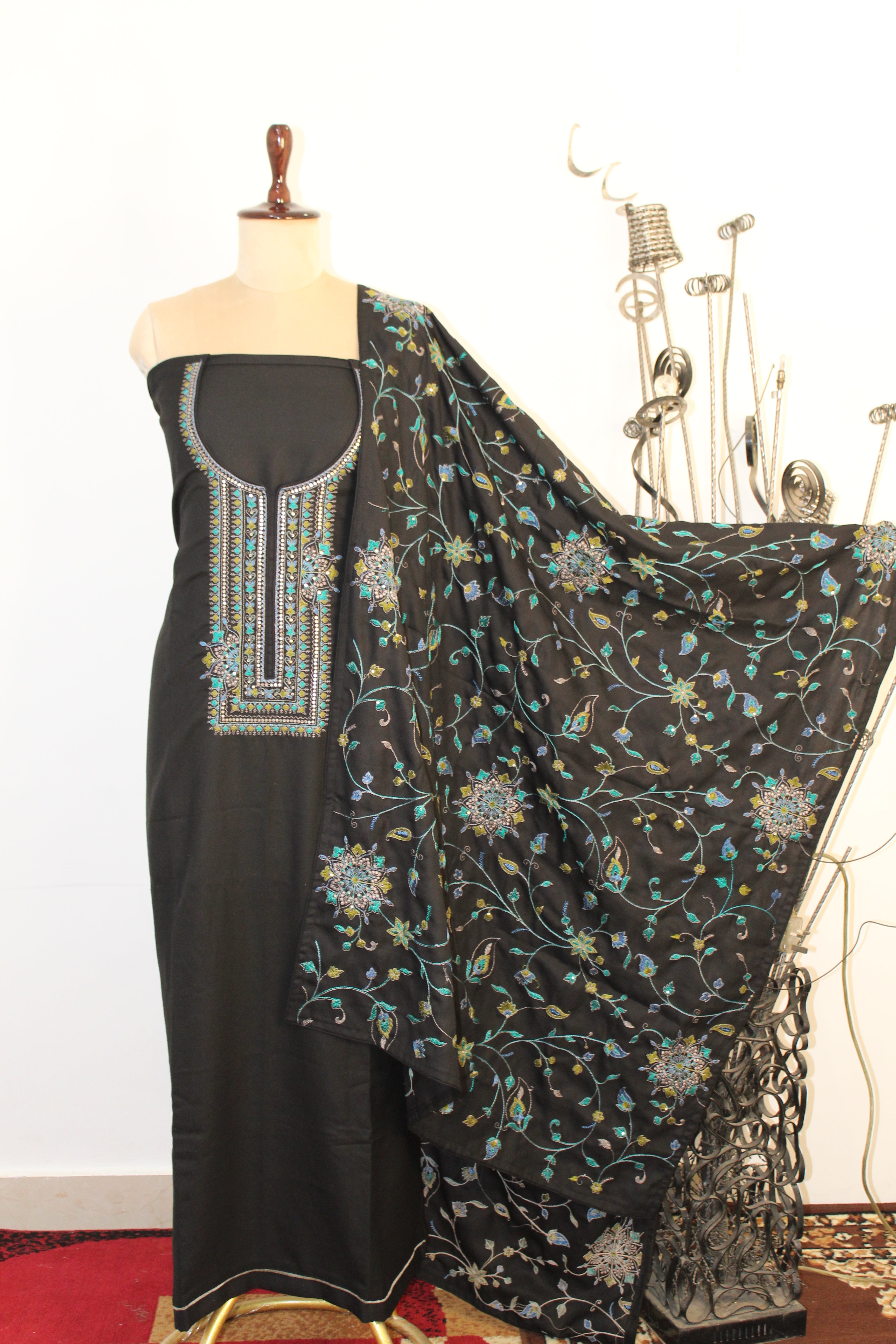 Semi Pashmina With Work Un-Stitched Suit Fabric