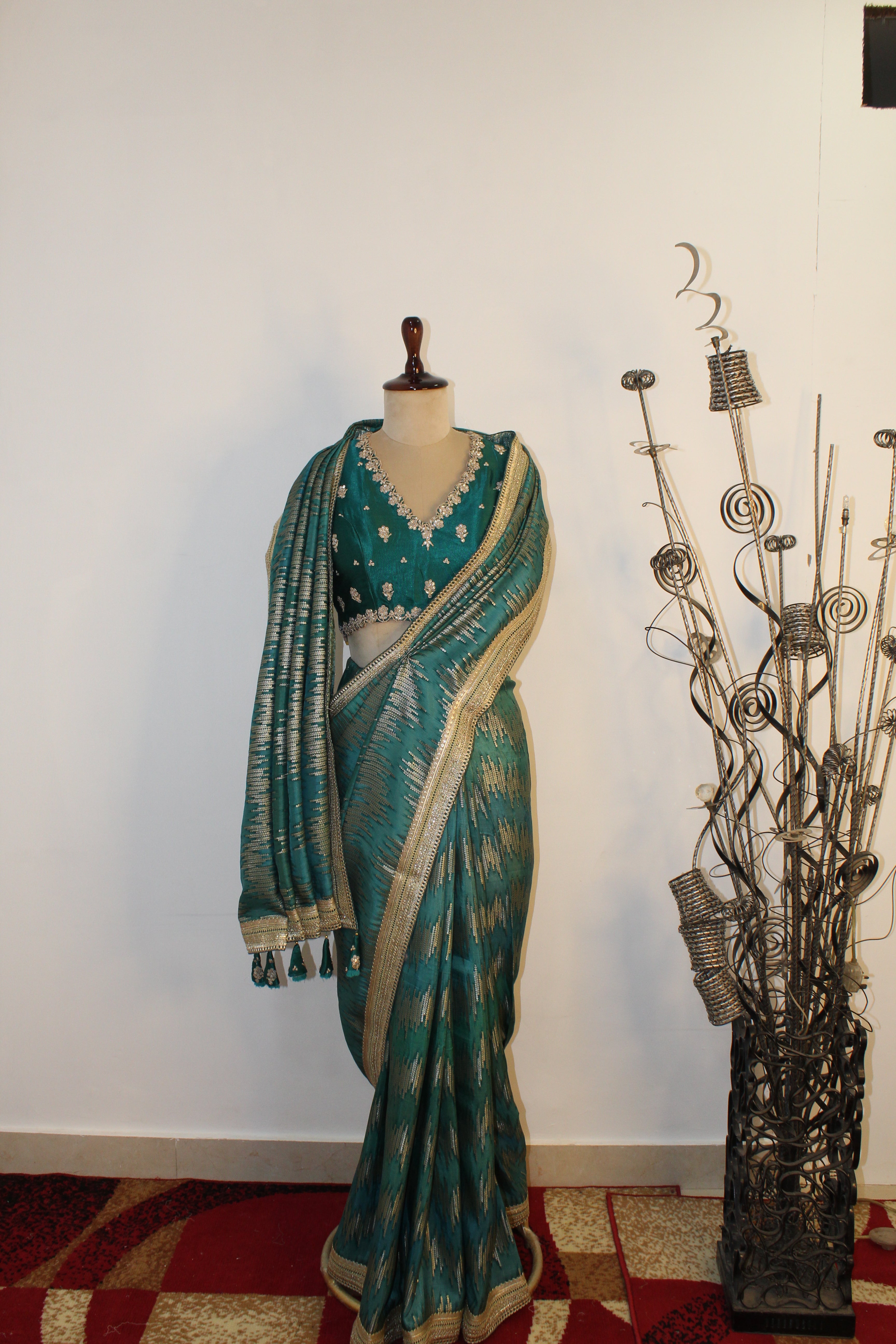 Saree With Readymade Blouse