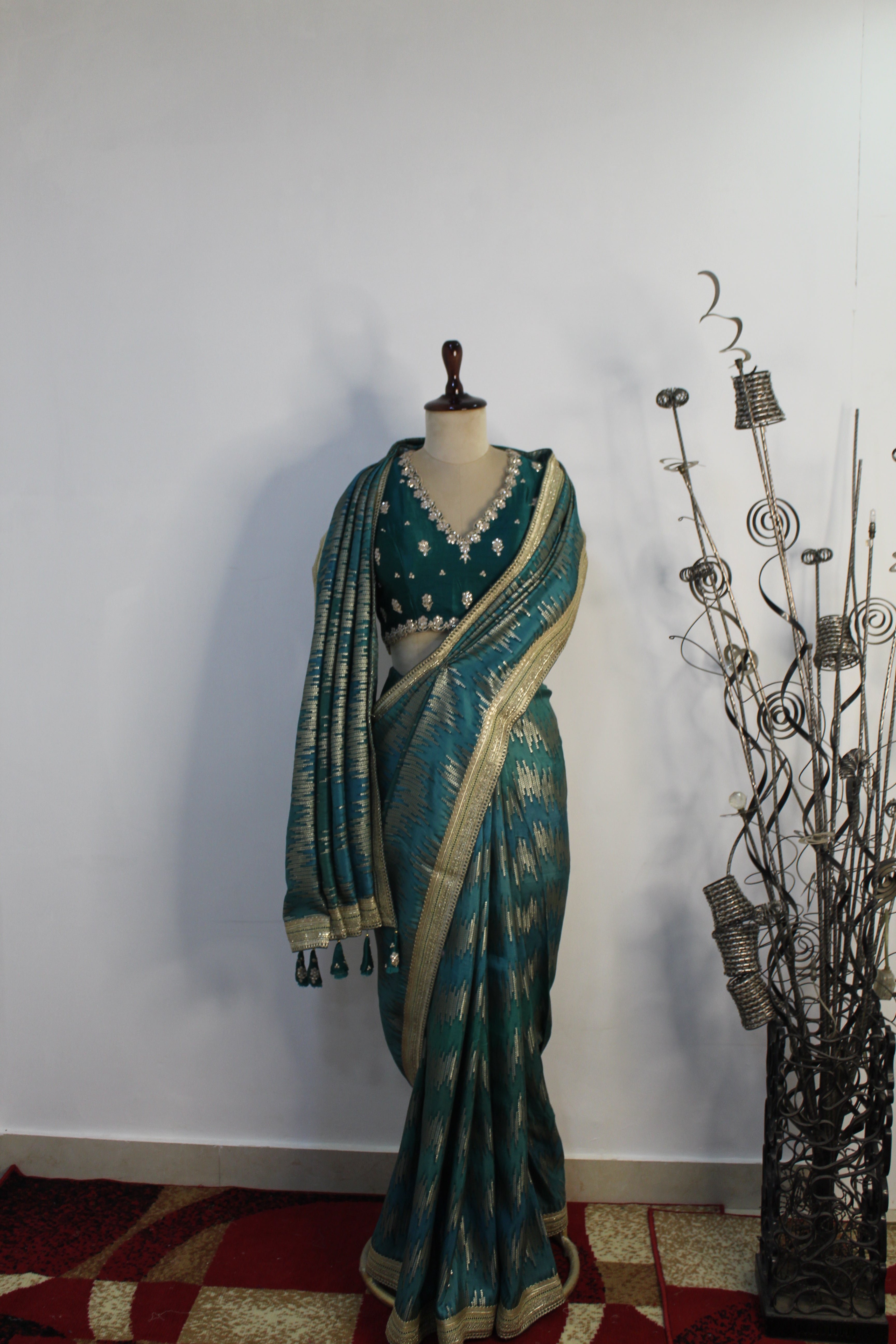 Saree With Readymade Blouse