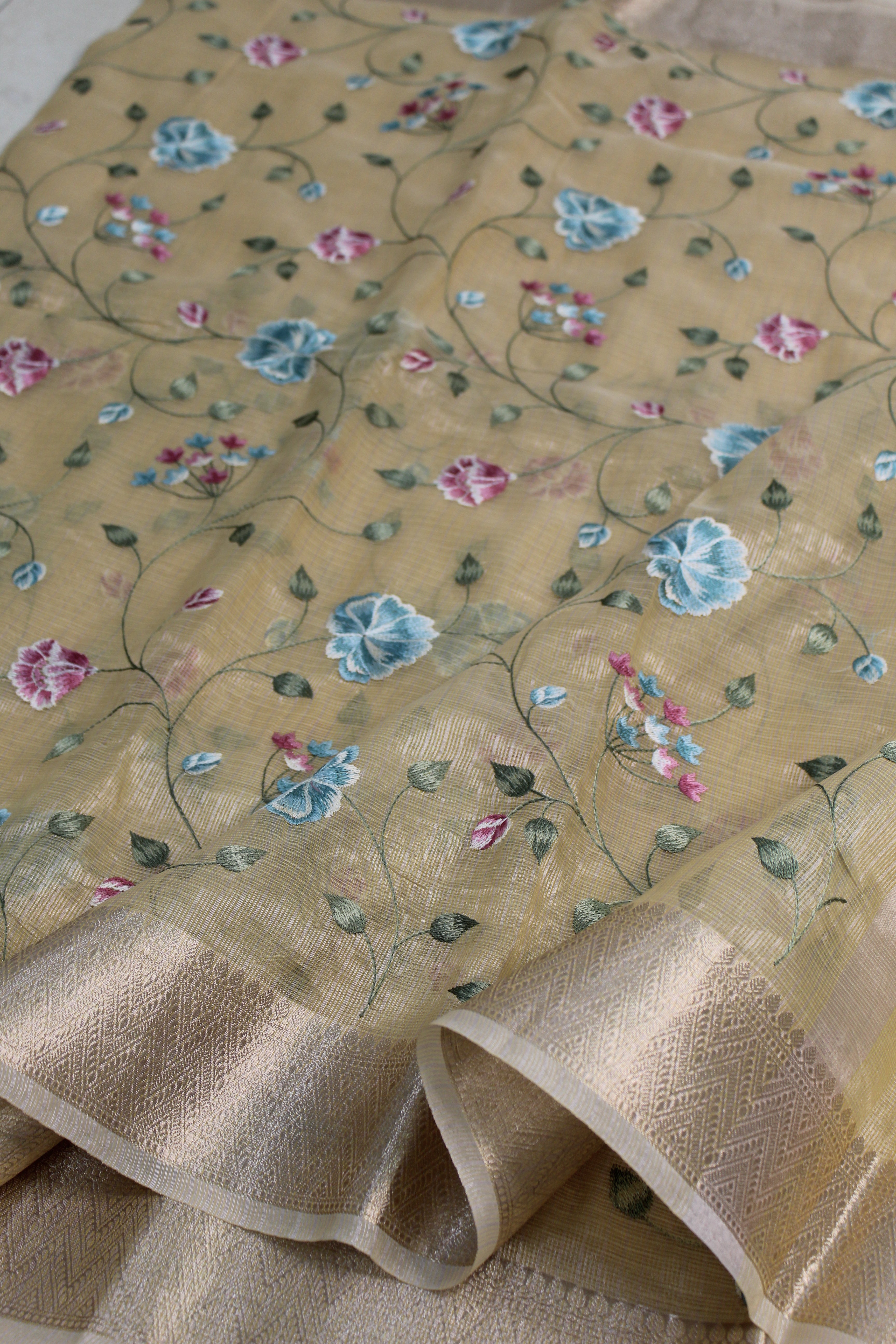 Cotton Saree with Thread Work